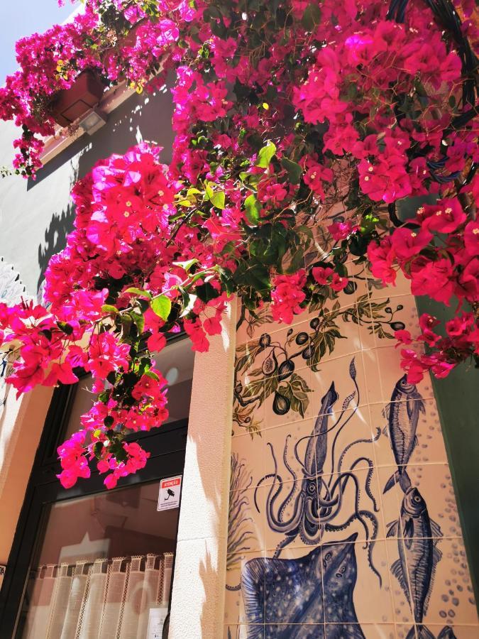 Charming Portuguese Style Apartment, For Rent "Vida A Portuguesa", "Amendoa Or Limao" Alojamento Local Portimão Dış mekan fotoğraf